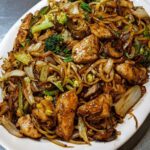 GARLIC CHICKEN LO MEIN Recipe